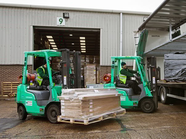 Whether you’re operating in a compact warehouse, an obstacle-laden building site or a vast shipyard, the truck’s size will be a key factor to consider.