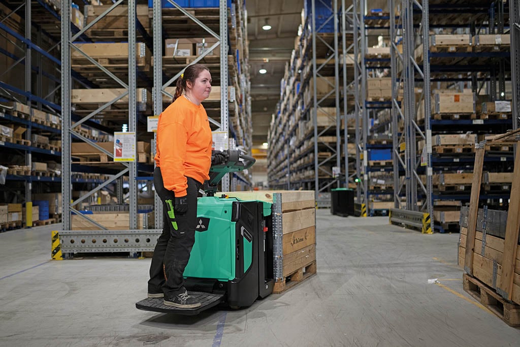 PREMIAES Powered Pallet Truck
