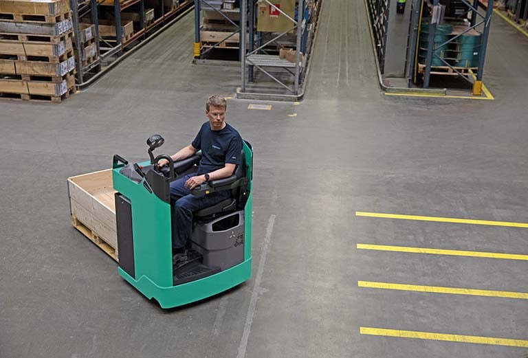 PREMIA EX Sit-On Powered Pallet Truck PREMIA EX Sit-On Powered Pallet Truck